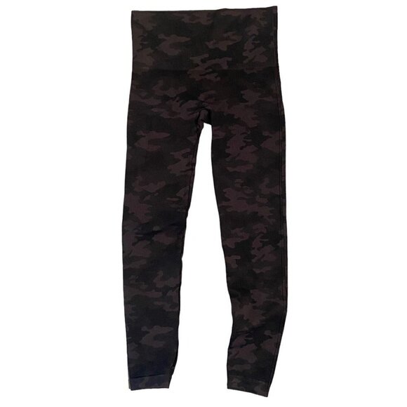 Spanx Size M Camo Look At Me Now Seamless Leggings Black High Rise Pull On - Picture 3 of 8